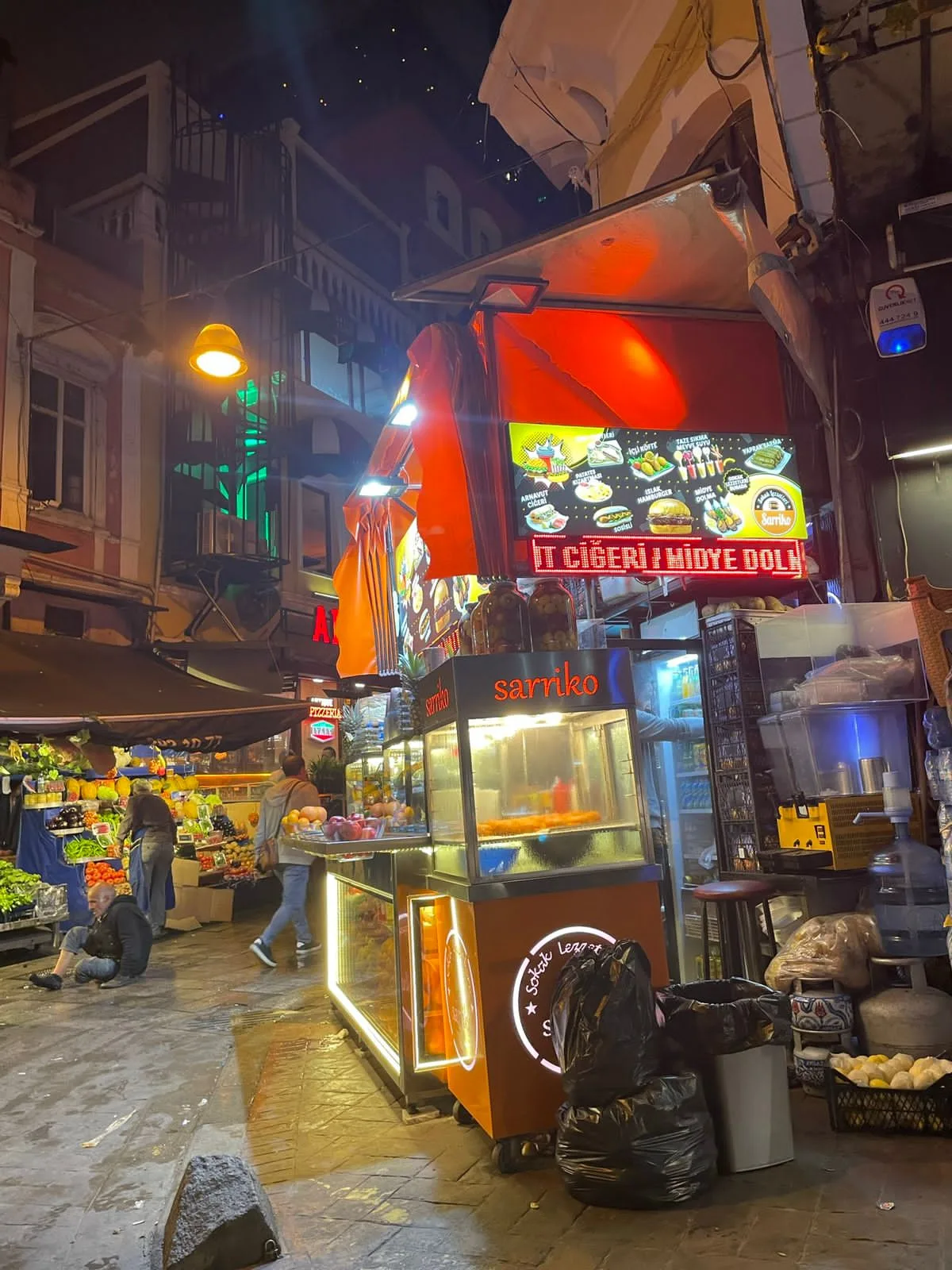 Registro da viagem de Victor e Carol pelo Egito e pela Turquia